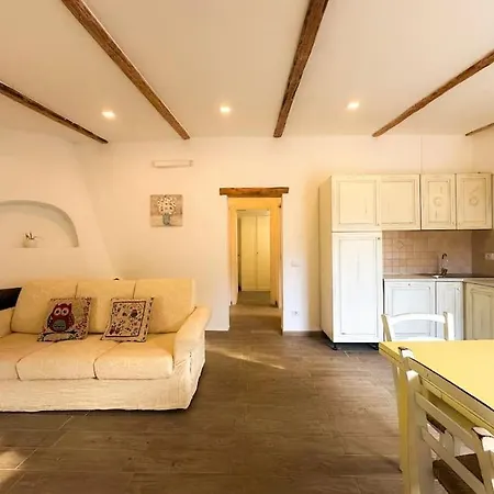 Appartement Relax House 5 Min Dal Mare Parcheggio+wifi Olbia